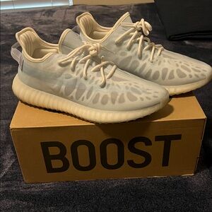 Adidas Yeezy 350 V2 Mono Ice - size 11.5